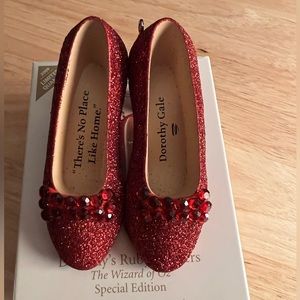 Hallmark Ruby slippers ornament